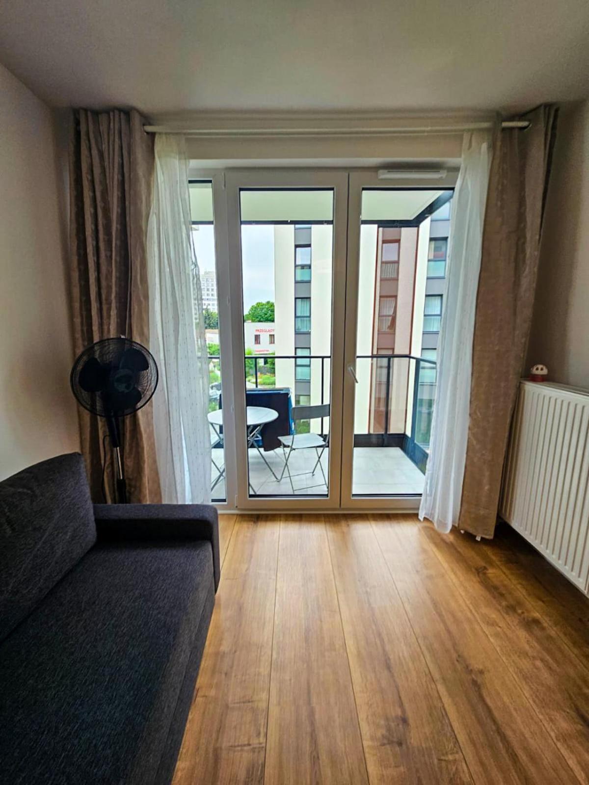 Elegant Two-Room Apartment, City Center, Balcony ,Sleeps 4 Kraków Zewnętrze zdjęcie